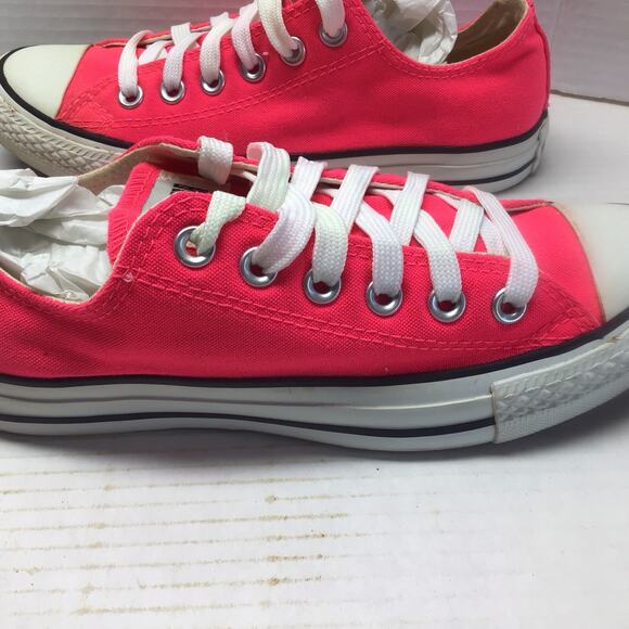 Converse Chuck Taylor All Star Ox Neon Hot Pink - Women 7 / Men 5 - Skate Shoes - Picture 2 of 8